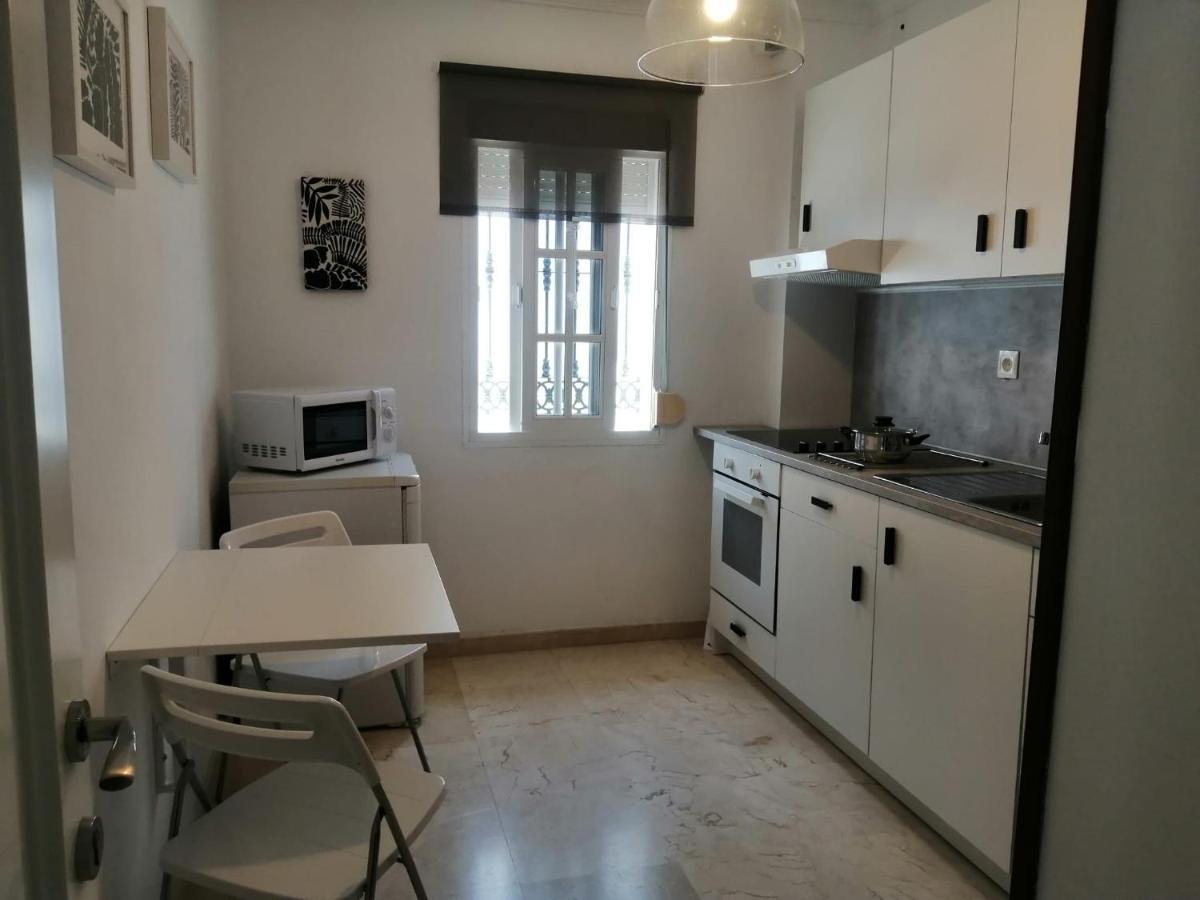 Room In Lovely Cottage House Habitaciones En Chalet En Cadiz サン・フェルナンド エクステリア 写真