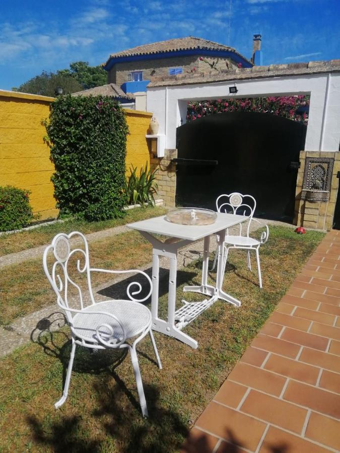 Room In Lovely Cottage House Habitaciones En Chalet En Cadiz サン・フェルナンド エクステリア 写真